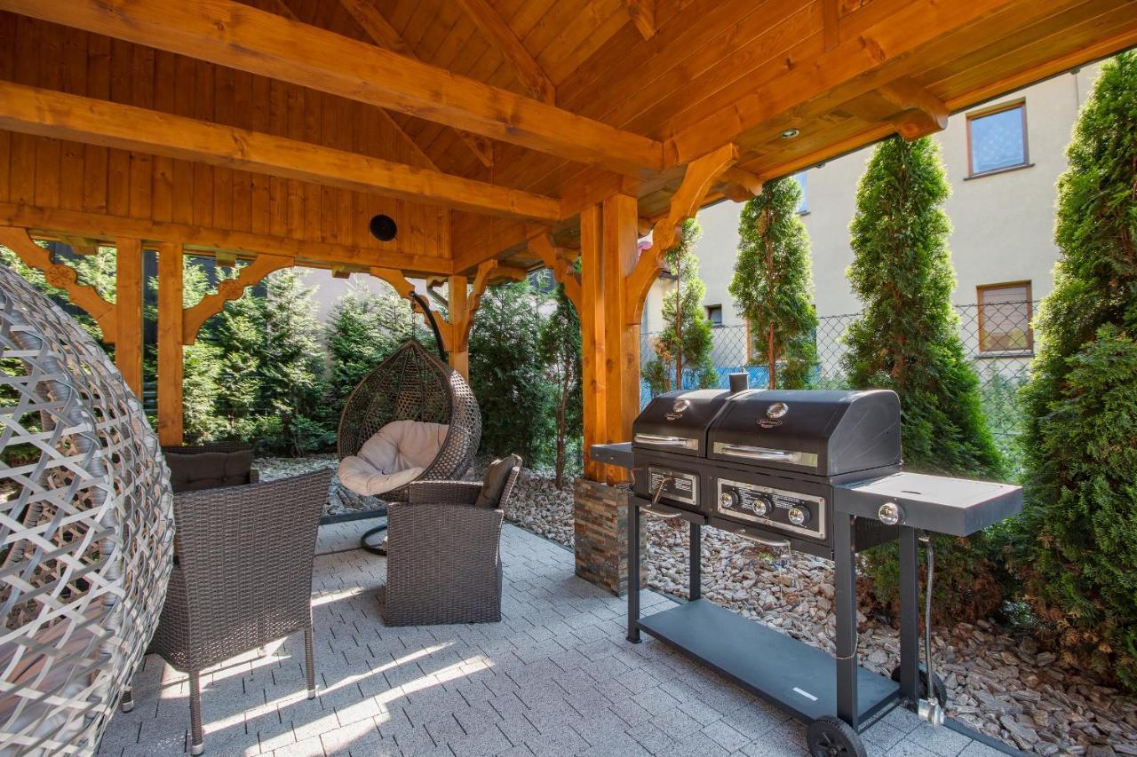 Grand Tatry - Miejsce Na Wyjatkowy Pobyt Dla Ciebie I Twojej Rodziny! - Sauna I Jacuzzi Wliczone W Cene Pobytu -10 Minut Pieszo Od Term Bania เบียลกาตัทร์ชันสกา ภายนอก รูปภาพ