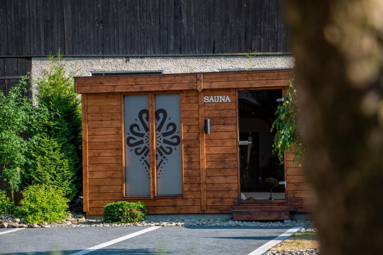 Grand Tatry - Miejsce Na Wyjatkowy Pobyt Dla Ciebie I Twojej Rodziny! - Sauna I Jacuzzi Wliczone W Cene Pobytu -10 Minut Pieszo Od Term Bania เบียลกาตัทร์ชันสกา ภายนอก รูปภาพ