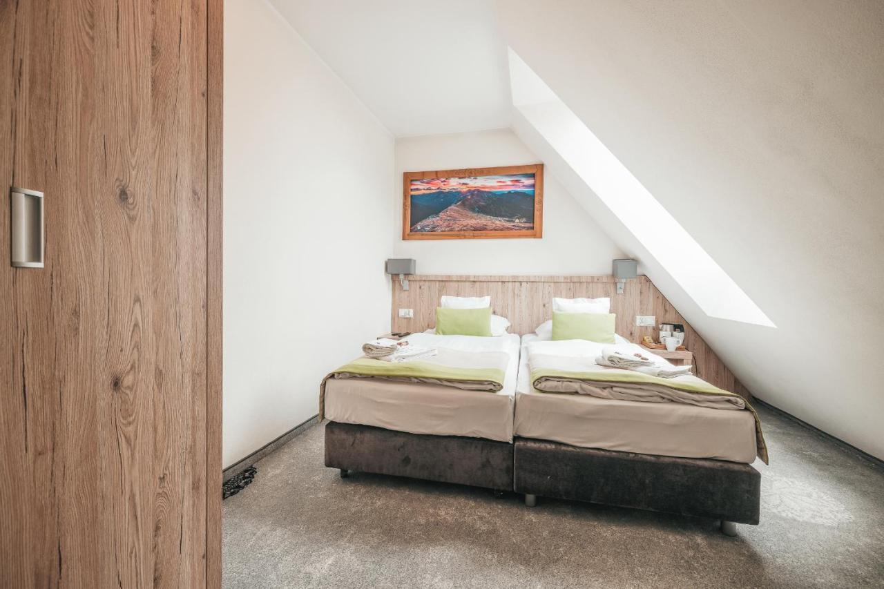 Grand Tatry - Miejsce Na Wyjatkowy Pobyt Dla Ciebie I Twojej Rodziny! - Sauna I Jacuzzi Wliczone W Cene Pobytu -10 Minut Pieszo Od Term Bania เบียลกาตัทร์ชันสกา ภายนอก รูปภาพ