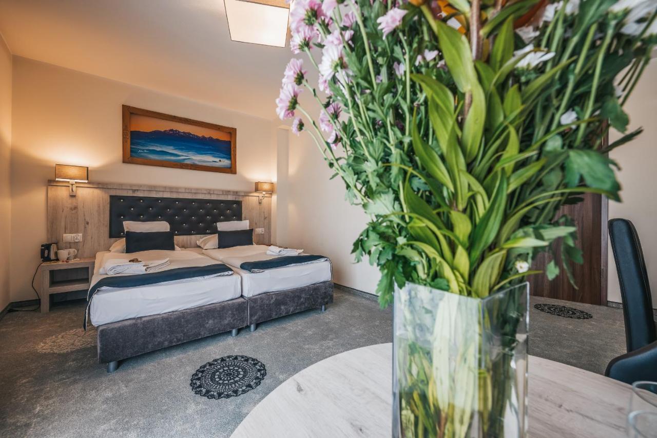 Grand Tatry - Miejsce Na Wyjatkowy Pobyt Dla Ciebie I Twojej Rodziny! - Sauna I Jacuzzi Wliczone W Cene Pobytu -10 Minut Pieszo Od Term Bania เบียลกาตัทร์ชันสกา ภายนอก รูปภาพ