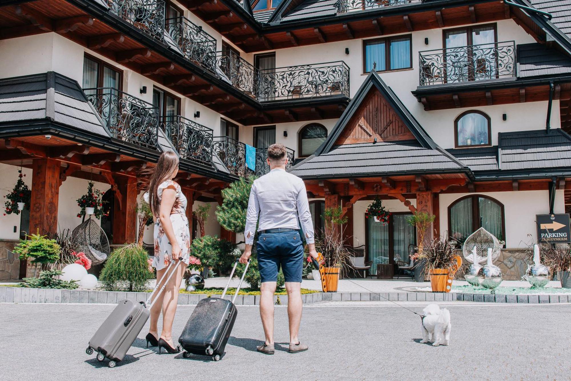 Grand Tatry - Miejsce Na Wyjatkowy Pobyt Dla Ciebie I Twojej Rodziny! - Sauna I Jacuzzi Wliczone W Cene Pobytu -10 Minut Pieszo Od Term Bania เบียลกาตัทร์ชันสกา ภายนอก รูปภาพ