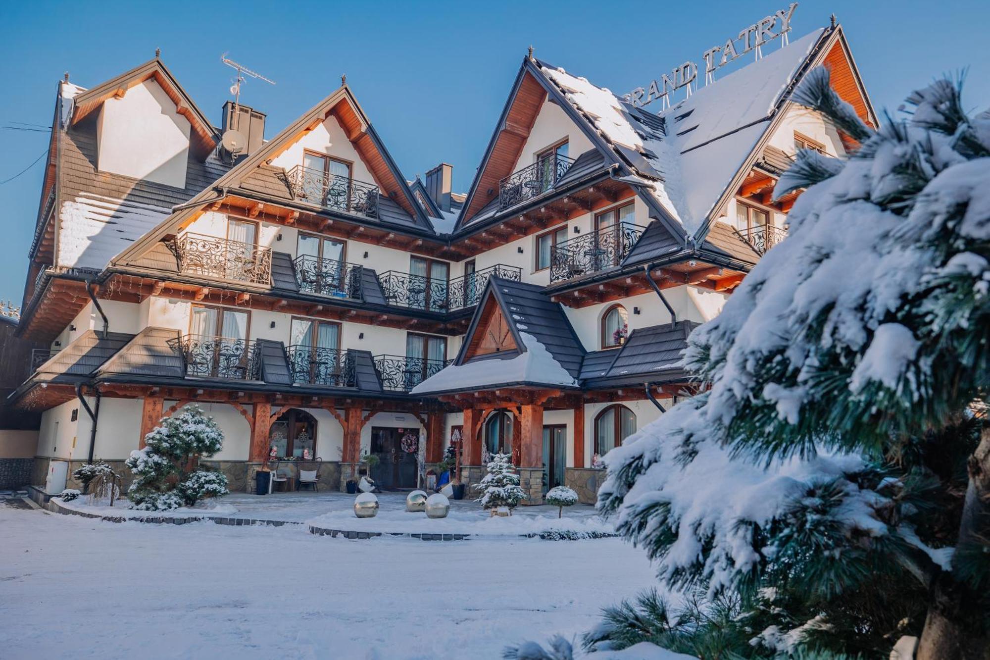 Grand Tatry - Miejsce Na Wyjatkowy Pobyt Dla Ciebie I Twojej Rodziny! - Sauna I Jacuzzi Wliczone W Cene Pobytu -10 Minut Pieszo Od Term Bania เบียลกาตัทร์ชันสกา ภายนอก รูปภาพ